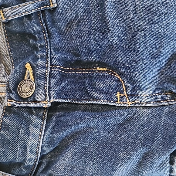 Hollister Jean Shorts 1 - Picture 3 of 6